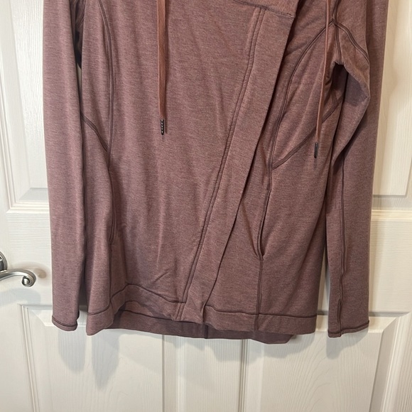 Lululemon coast easy wrap jacket in heathered misty Merlot size 4 - Picture 5 of 8